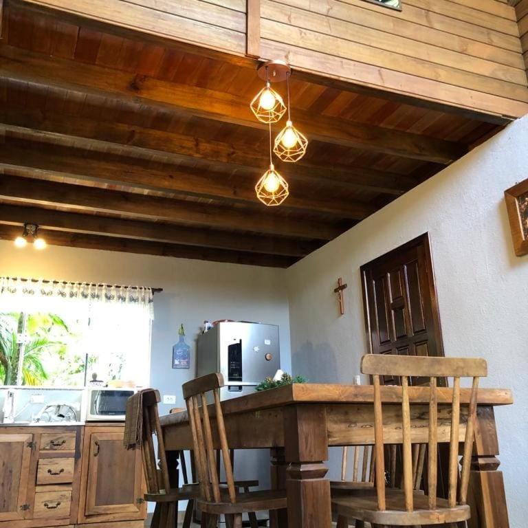 Casa De Campo Rosa Dos Ventos Rodeio 外观 照片
